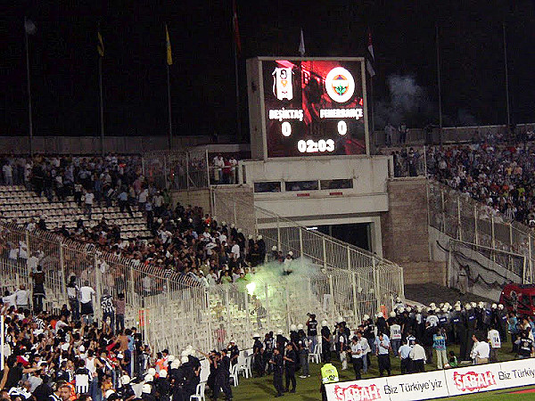 BJK İnönü Stadyumu - İstanbul