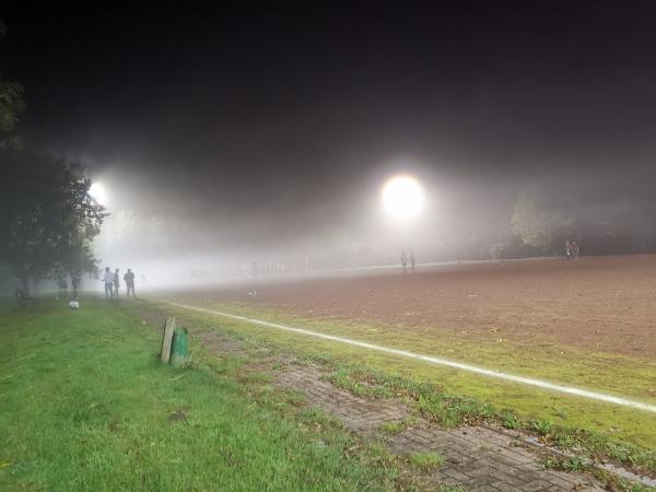 Sportanlage am Schwimmbad B-Platz - Stade-Bützfleth