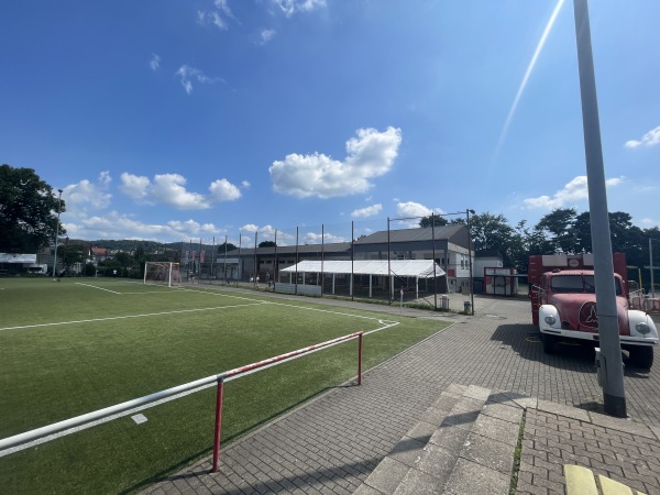 Sportanlage Weimarer Straße Platz 2 - Weinheim/Bergstraße-Lützelsachsen