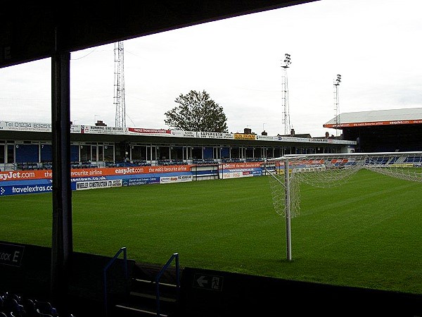 Kenilworth Road Stadium - Luton, Bedfordshire