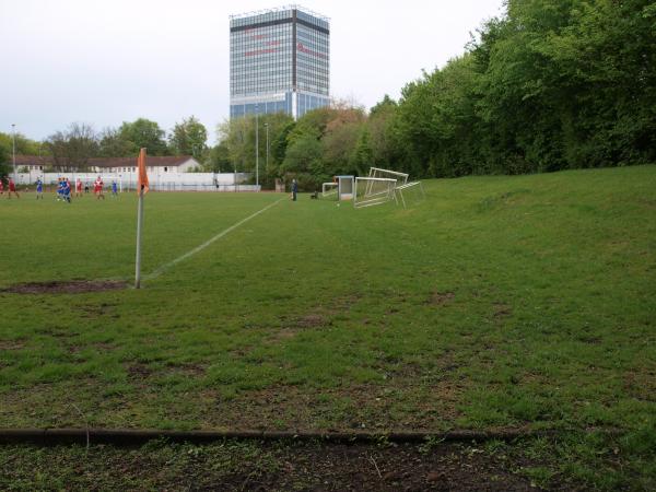 Sportplatz Wohlfahrtstraße - Bochum-Wiemelhausen