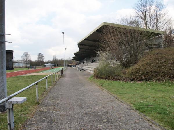 Carl-Heinz-Reiche-Stadion im Sportzentrum Werreanger - Lage/Lippe