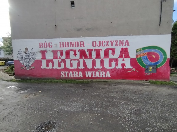 Stadion im. Orla Bialego boczne boisko - Legnica