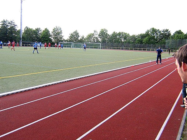 Kaiserbergstadion - Linz/Rhein