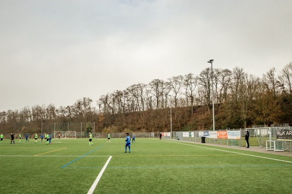 Sportfeld Pfingstweide 2 - Gießen-Klein-Linden