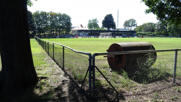 SG-Stadion im Sportzentrum Pfeifferswörth - Mannheim