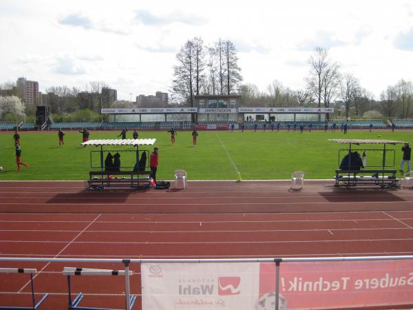 Friedrich-Ludwig-Jahn-Stadion im Jahn-Sportpark - Neubrandenburg