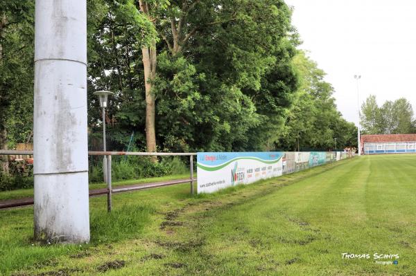 Kutscher Arena im Sportpark Siedlungsweg - Norden/Ostfriesland-Süderneuland I