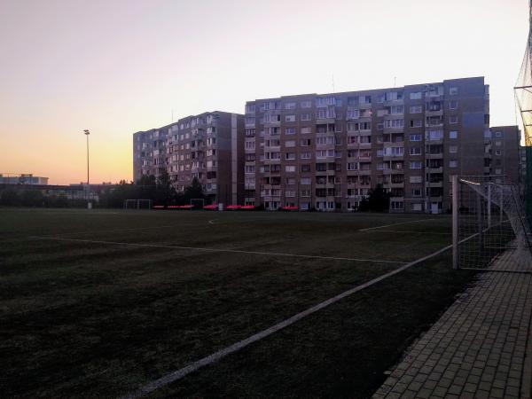 Vilniaus Fabijoniskiu Vidurines Mokyklos Stadionas - Vilnius