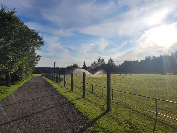 Sportanlage Hammerweg - Mantel