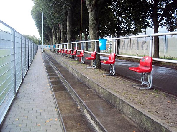 Eintracht-Stadion B-Platz  - Braunschweig