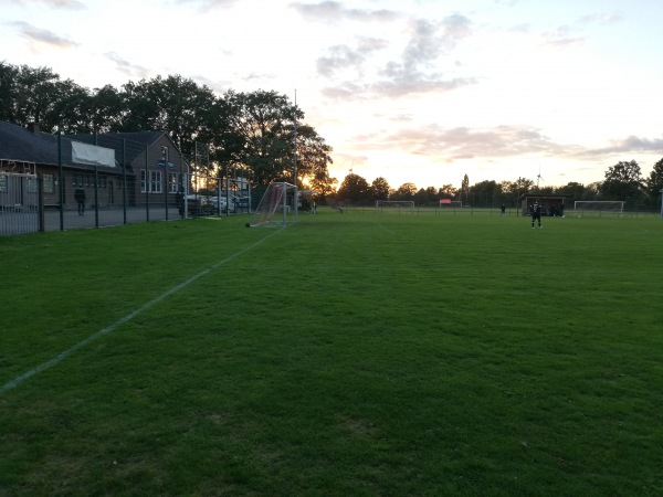 Stadion in der Höfe Nebenplatz - Bocholt-Hemden