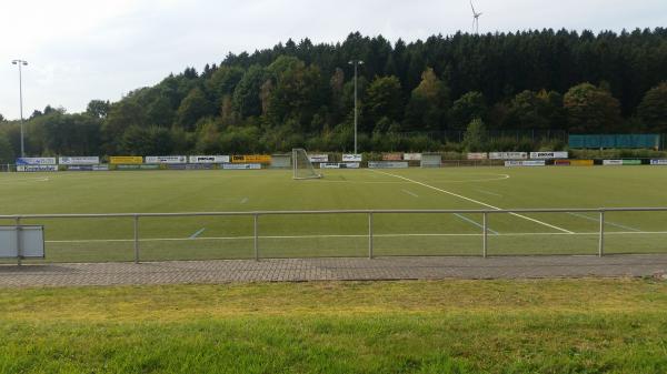 Sportplatz Am Sonderner Kopf - Olpe-Sondern