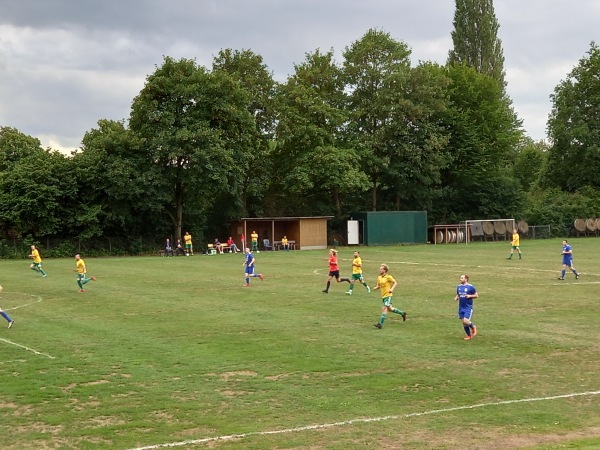 Sportplatz am Waldbad - Hameln-Unsen