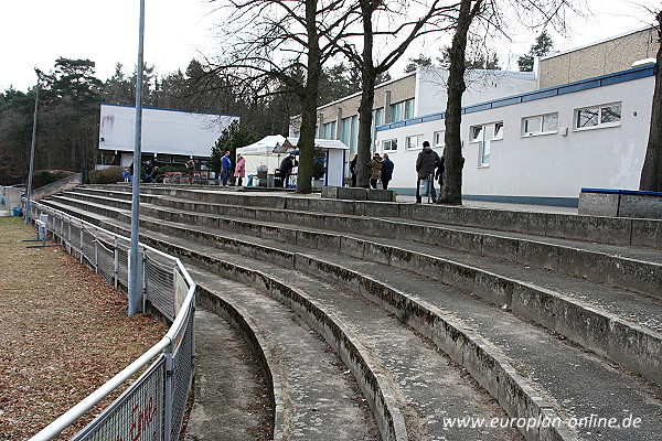 Gustav-Schickedanz-Stadion - Fürth/Mittelfranken-Oberfürberg