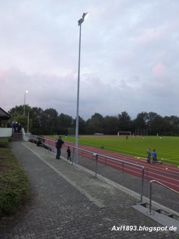 Sportzentrum Baltmannsweiler - Baltmannsweiler