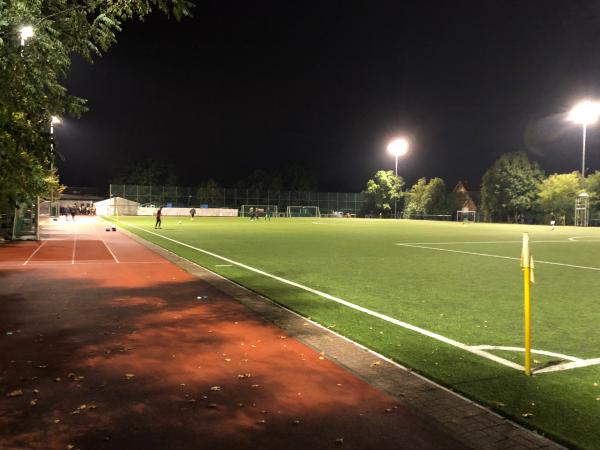 Sportanlage am Grabensprung Platz 2 - Berlin-Biesdorf