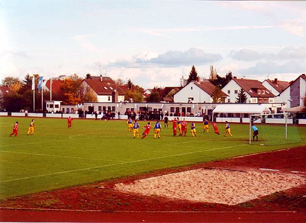 Sportanlage Hans-Böckler-Straße - Frankfurt/Main-Unterliederbach