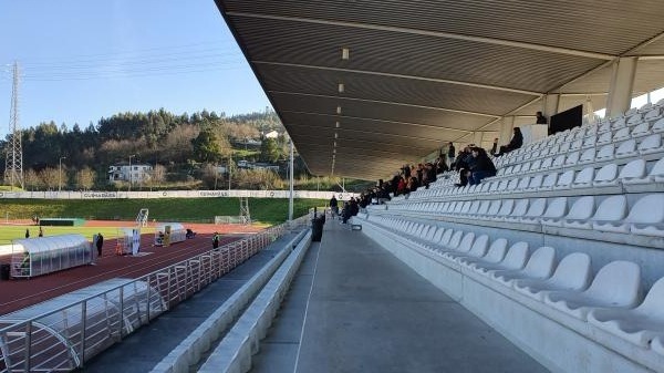 Pista de Atletismo Gémeos Castro - Guimarães