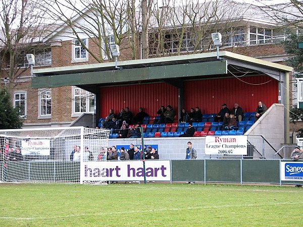 Beveree Stadium - Hampton, Greater London