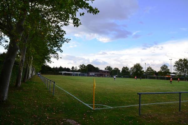 Sportplatz Kirchstraße - Hürtgenwald-Hürtgen