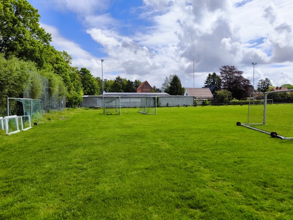 Sportanlage Bahnhofstraße B-Platz - Zernien