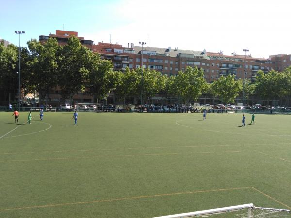 Instalación Deportiva Municipal La Chimenea - Madrid, MD