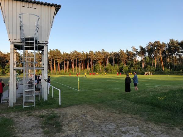 Waldstadion Nebenplatz 1 - Ludwigsfelde