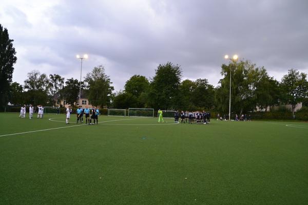 Franz-Elbern-Stadion Nebenplatz - Bonn-Beuel