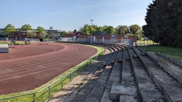 White Hart Lane Community Sports Centre - Wood Green, Greater London