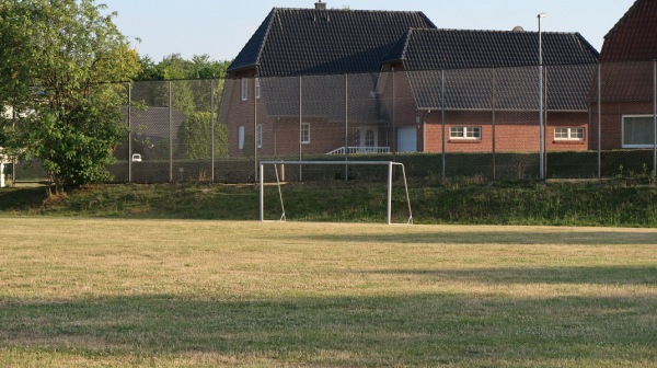 Sportplatz Schulstraße - Tostedt-Todtglüsingen