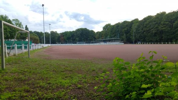 Beekestadion B-Platz - Hannover-Ricklingen