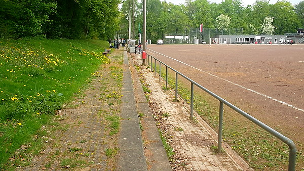 Sportplatz Blomkamp - Hamburg-Osdorf