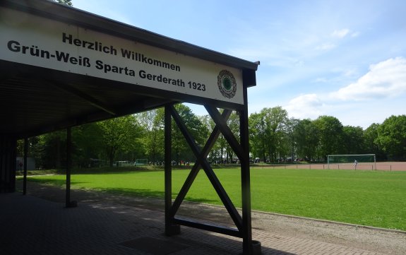 Spartaplatz 2 - Erkelenz-Gerderath