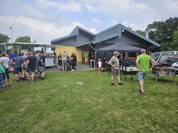 Sportplatz Mengerschied - Mengerschied