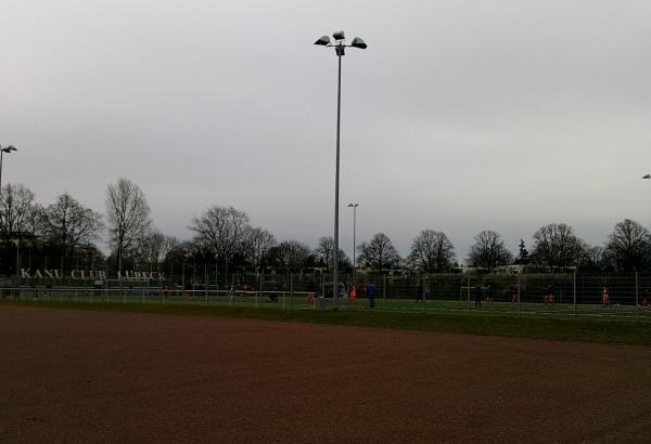 Sportzentrum Buniamshof B-Platz - Lübeck