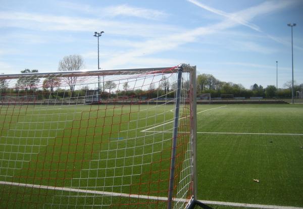 Sportanlage Weimarer Straße Platz 2 - Weinheim/Bergstraße-Lützelsachsen