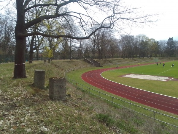 Volksparkstadion - Berlin-Mariendorf