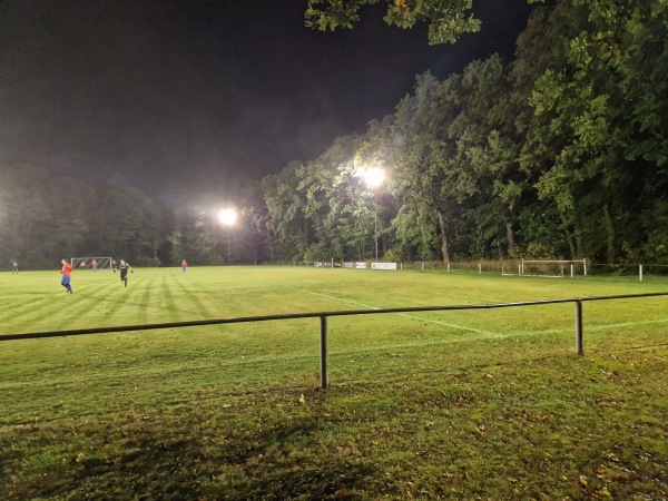 Sportplatz Im Holze - Wittingen-Teschendorf