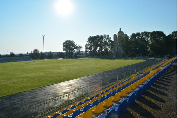 Stadion Kolos - Pidvolochysk