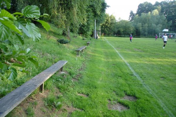 Borstenbach-Stadion - Vlotho-Bonneberg