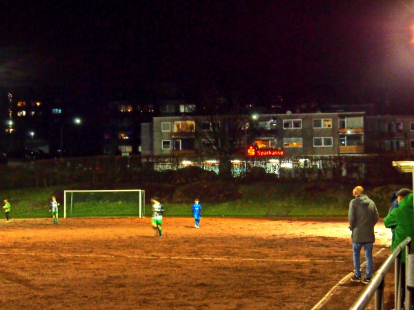 Sportplatz Wilkhausstraße - Wuppertal-Hatzfeld