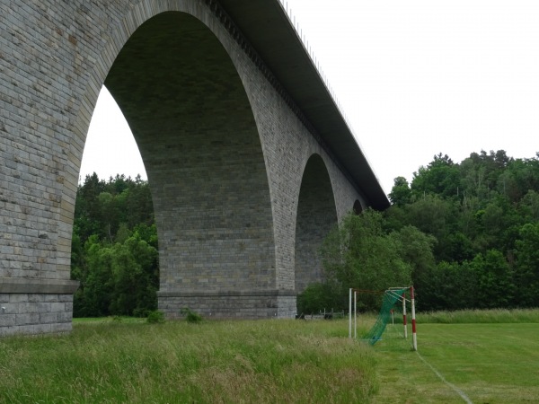 Sportplatz an der Göltzschtalbrücke - Lengenfeld/Vogtland-Weißensand