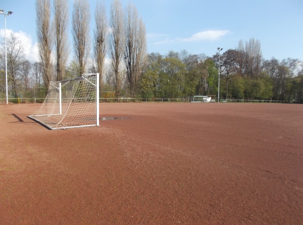 Stadion am Kuhweg - Köln-Riehl