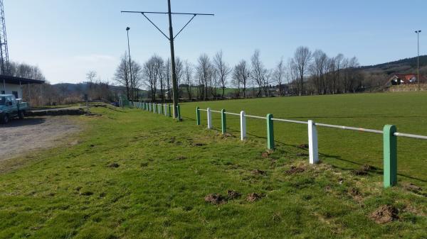 Sportplatz im Hudeweg - Sundern/Sauerland-Amecke