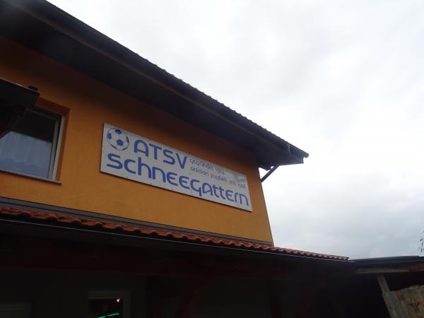 Sportplatz Schneegattern Nebenplatz - Krenwald