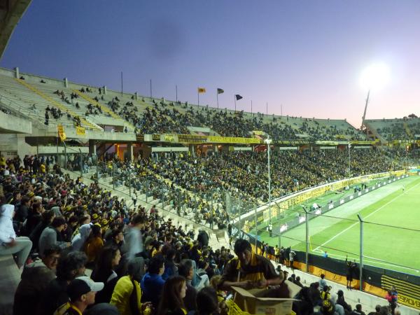 Estadio Campeón del Siglo - Montevideo