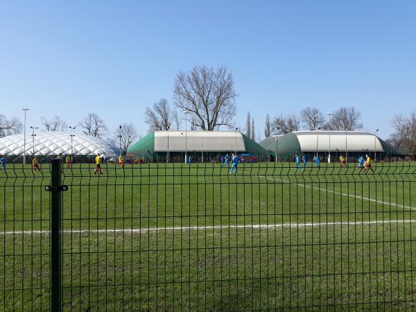 Stadion Sportowy im. Mieczysława Wawrzusiaka  - Kraków
