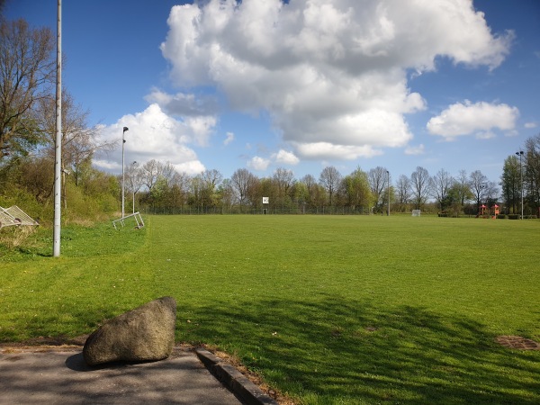 Sportplatz Vogelsang - Damp-Vogelsang-Grünholz