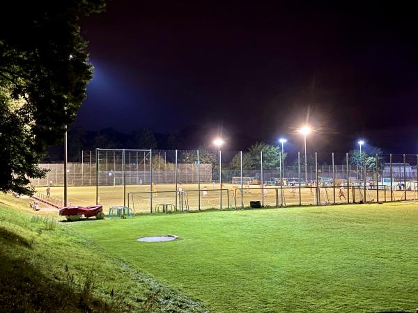 Hubertus-Sportplatz 4 - Berlin-Grunewald